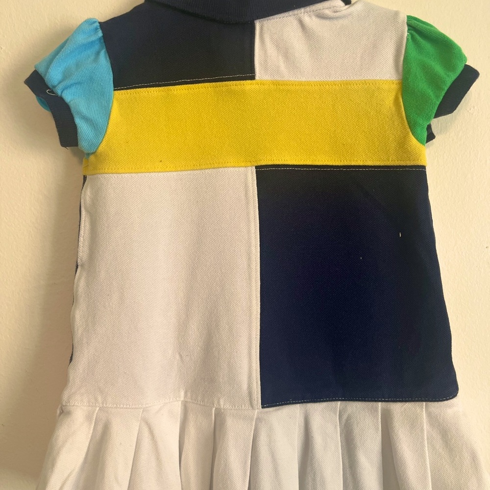 Ralph Lauren cute dress.